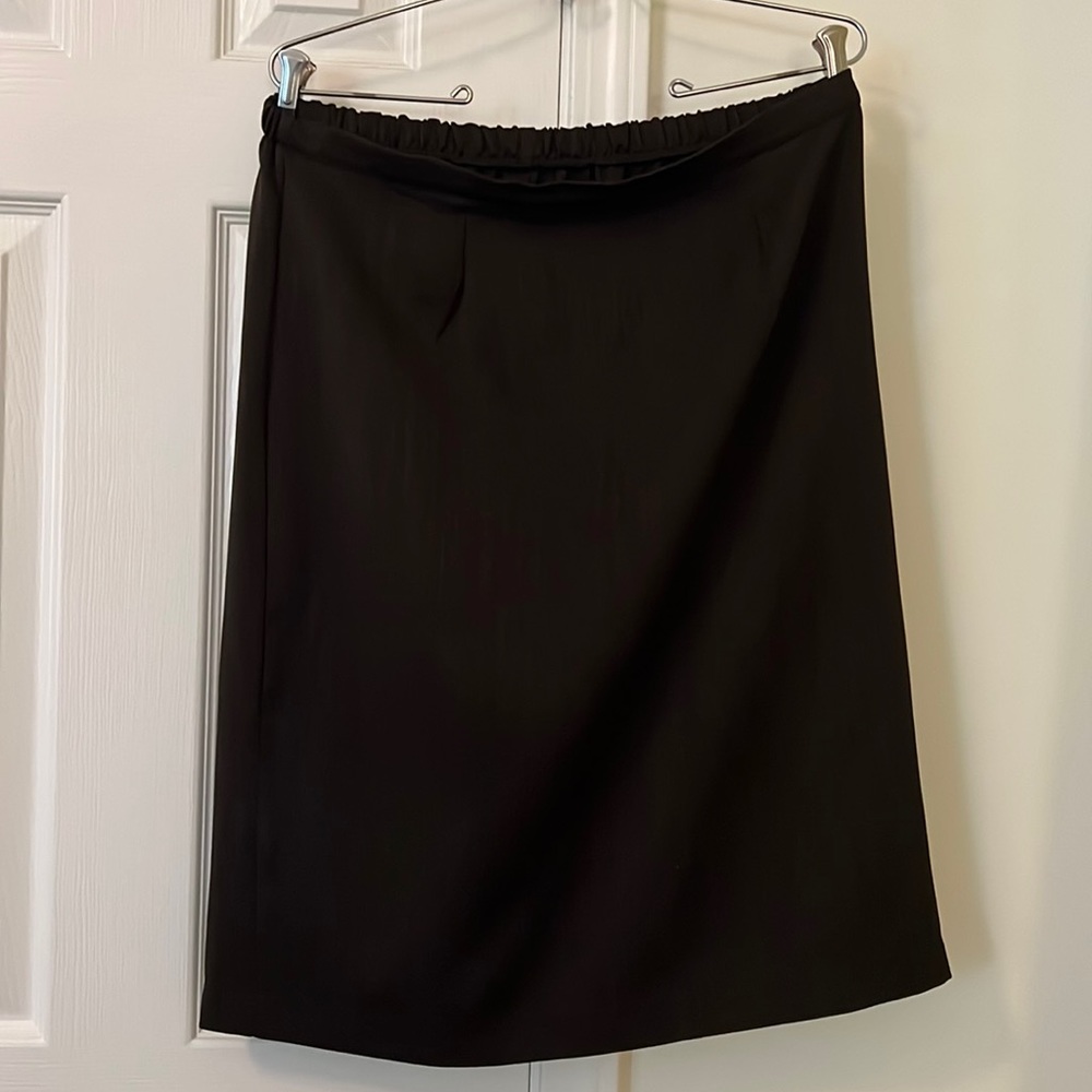 Brown skirt size 14